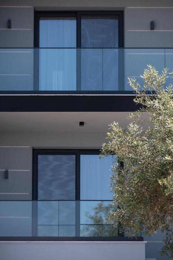 נאוס מרמרס Acropol Golden Suites מראה חיצוני תמונה