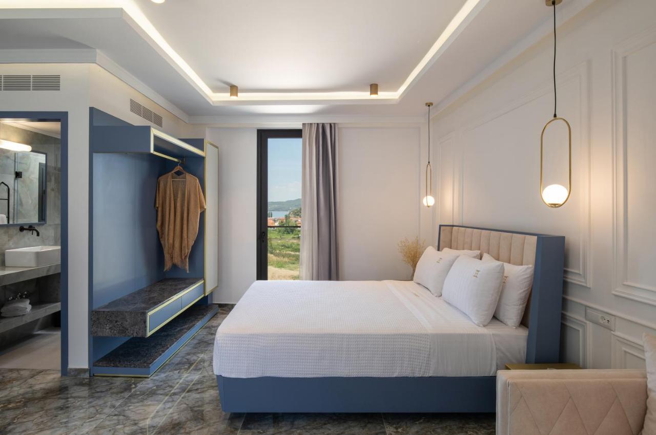 נאוס מרמרס Acropol Golden Suites מראה חיצוני תמונה