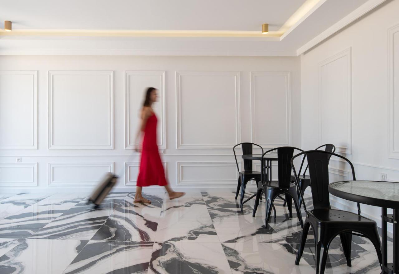 נאוס מרמרס Acropol Golden Suites מראה חיצוני תמונה