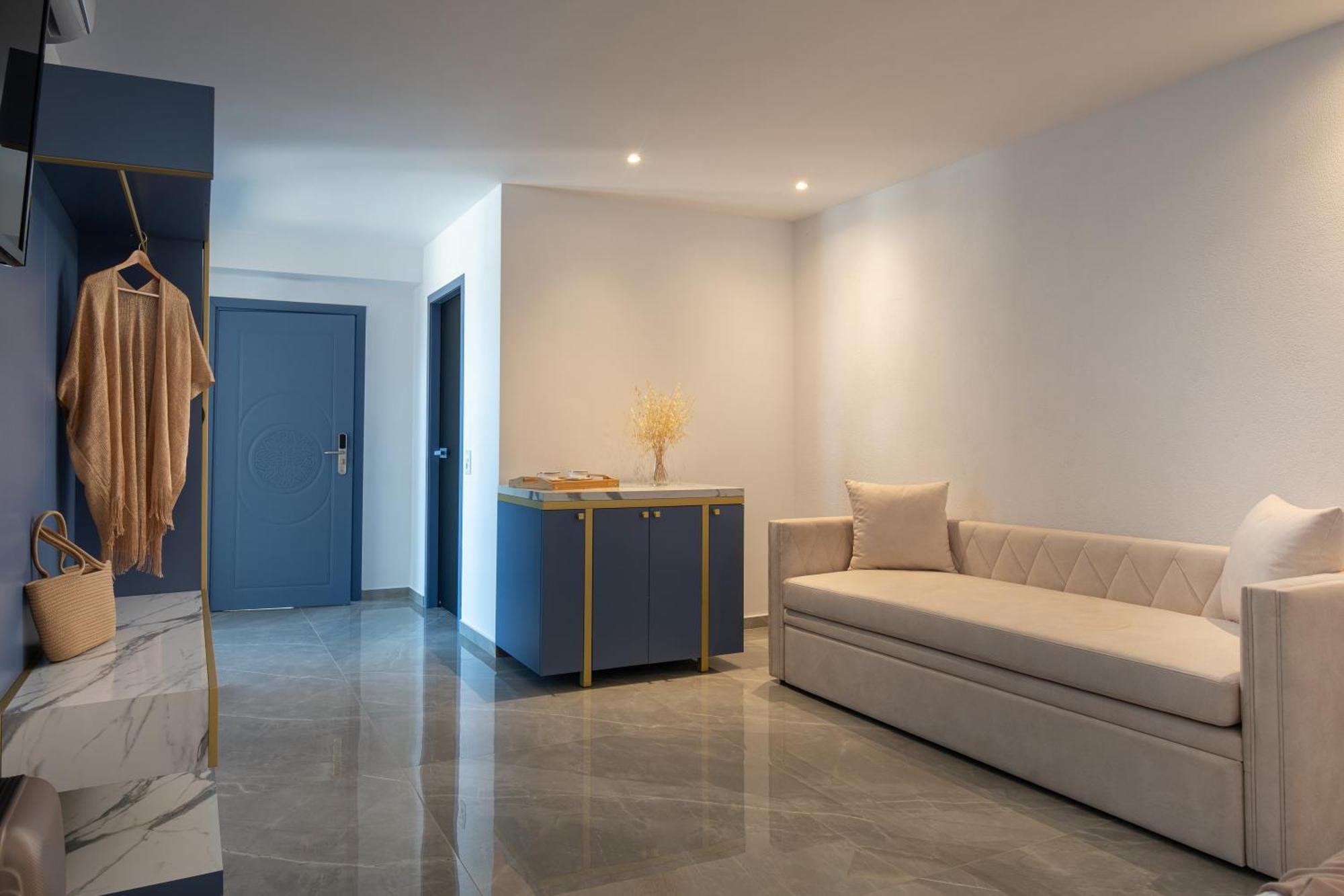 נאוס מרמרס Acropol Golden Suites מראה חיצוני תמונה